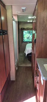 2014 JAYCO PRECEPT photo 11