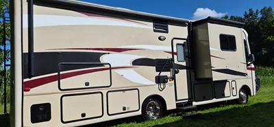 2014 JAYCO PRECEPT photo 5