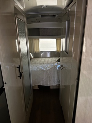 2015 AIRSTREAM INTERNATIONAL SERENITY photo 8