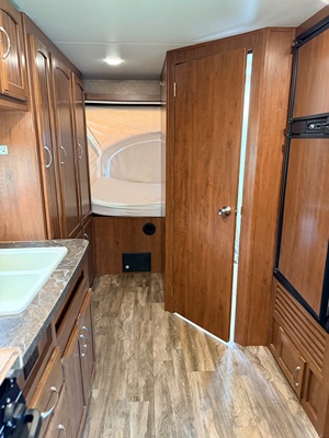 2017 JAYCO JAY FEATHER photo 17