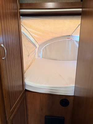 2017 JAYCO JAY FEATHER photo 8