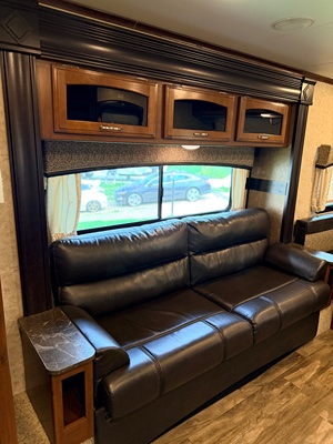 2017 JAYCO JAY FEATHER photo 4
