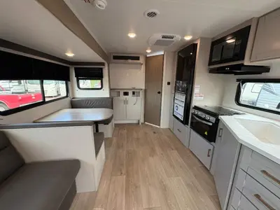 2027 Jayco Jay Flight photo 21