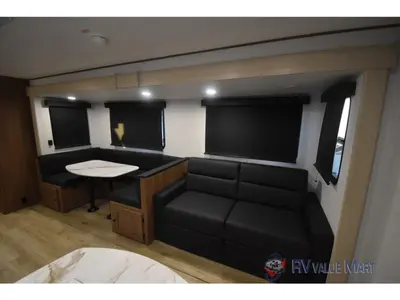 2026 Coachmen Apex Ultra-Lite photo 10