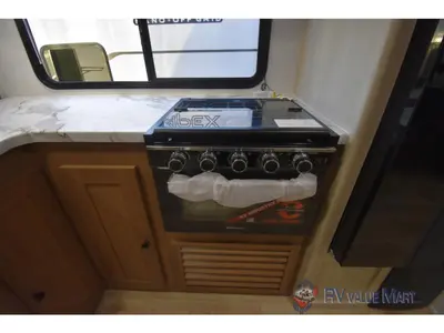 2026 Coachmen Apex Ultra-Lite photo 12