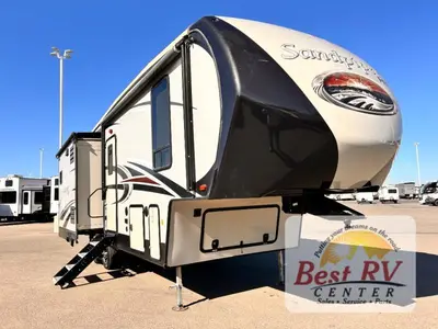 Used 2018 Forest River Sandpiper HT 3250IK