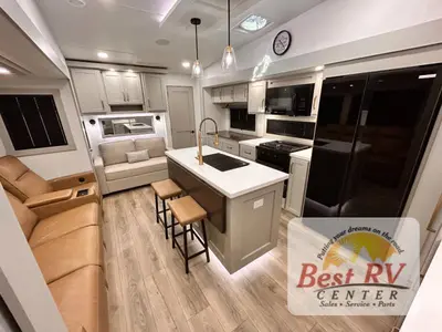 2026 Brinkley Model Z photo 9