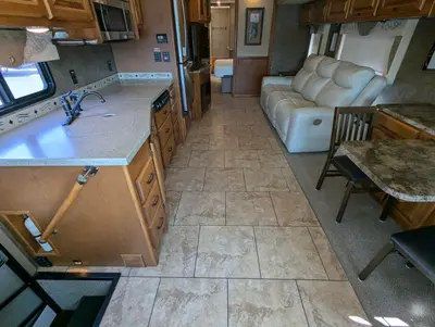 2014 Tiffin Motorhomes Allegro photo 15