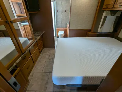 2014 Tiffin Motorhomes Allegro photo 29
