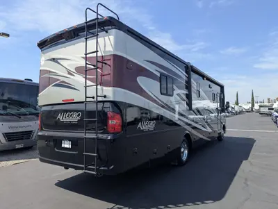 2014 Tiffin Motorhomes Allegro photo 7