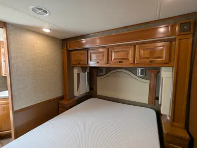 2014 Tiffin Motorhomes Allegro photo 32