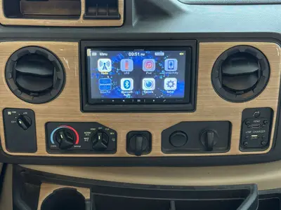 2018 Thor Motor Coach Four Winds photo 26