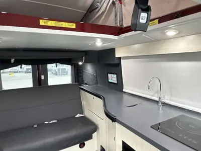 2022 Pleasure Way Tofino photo 28