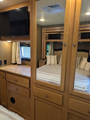 2016 THOR MOTOR COACH WINDSPORT photo 12