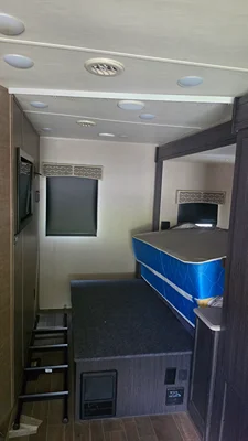 2018 DYNAMAX CORP ISATA 4 SERIES photo 5
