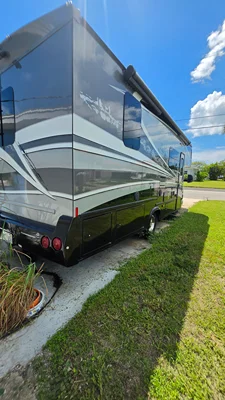2018 DYNAMAX CORP ISATA 4 SERIES photo 26