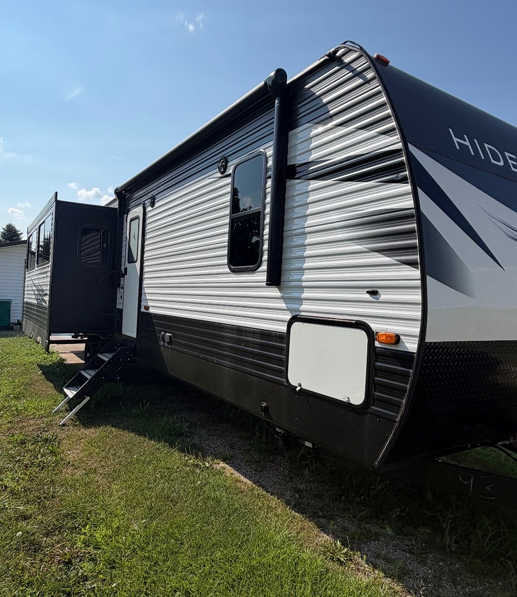 2021 KEYSTONE HIDEOUT exterior