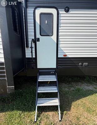 2021 KEYSTONE HIDEOUT photo 3