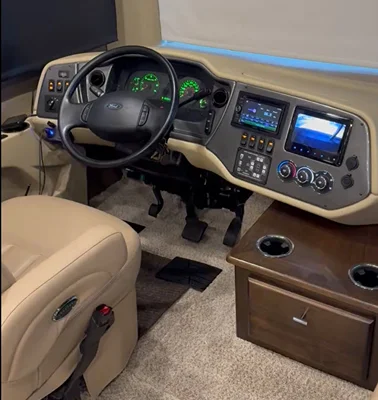 2019 TIFFIN MOTORHOMES ALLEGRO OPEN ROAD photo 25
