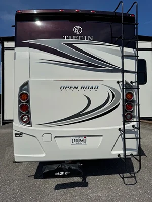 2019 TIFFIN MOTORHOMES ALLEGRO OPEN ROAD photo 4