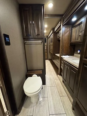 2019 TIFFIN MOTORHOMES ALLEGRO OPEN ROAD photo 19