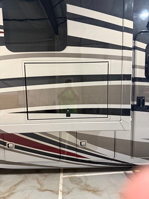 2022 THOR MOTOR COACH PALAZZO photo 13