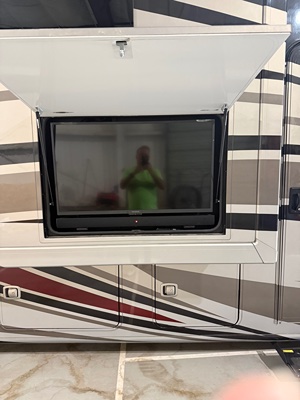 2022 THOR MOTOR COACH PALAZZO photo 12
