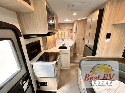 2027 Coachmen Cross Trail XL photo 25
