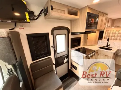 2027 Coachmen Cross Trail XL photo 21