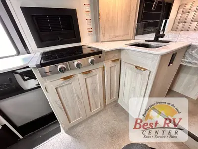 2027 Coachmen Cross Trail XL photo 33