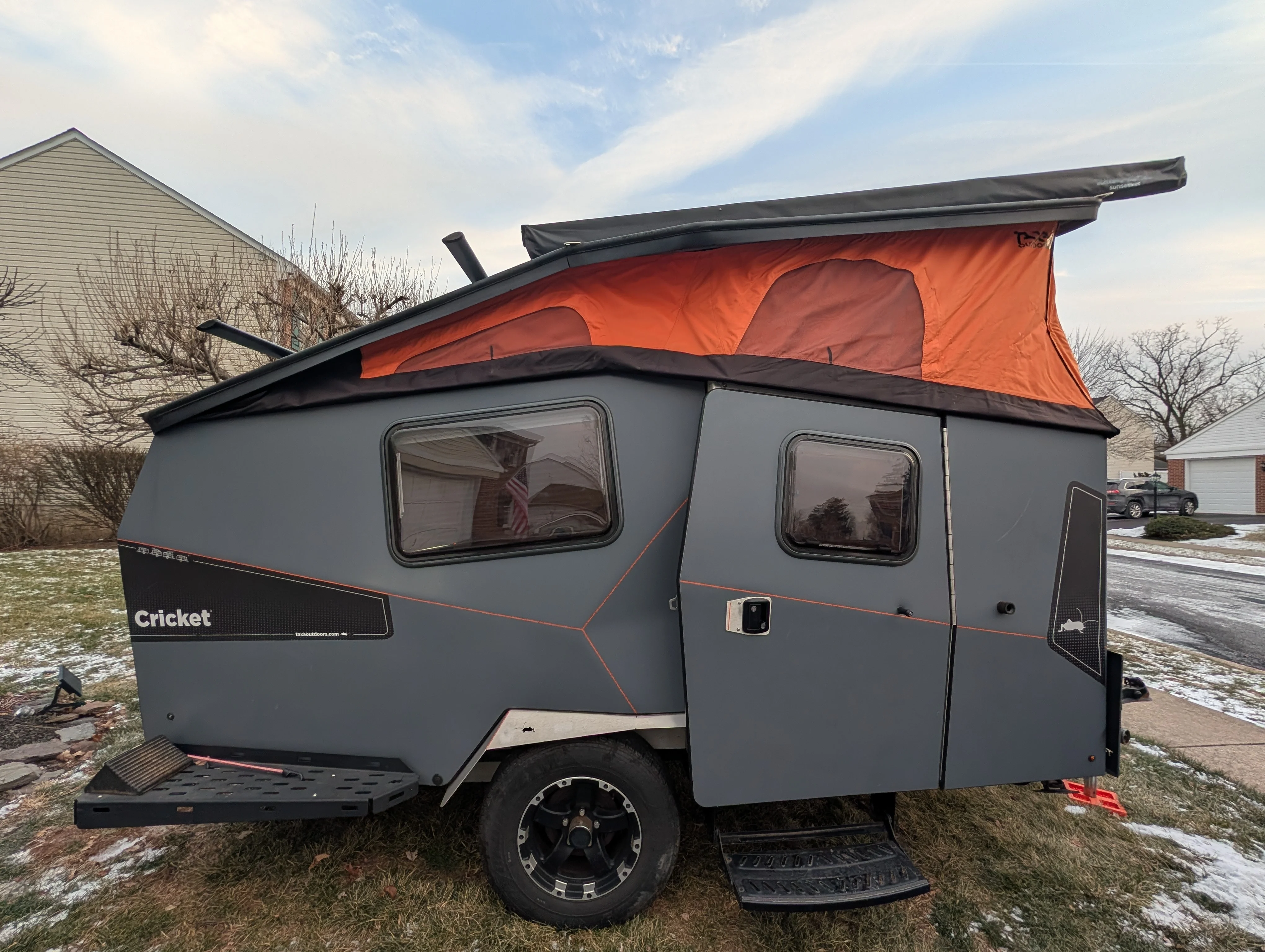 2017 TAXA OUTDOORS CRICKET exterior