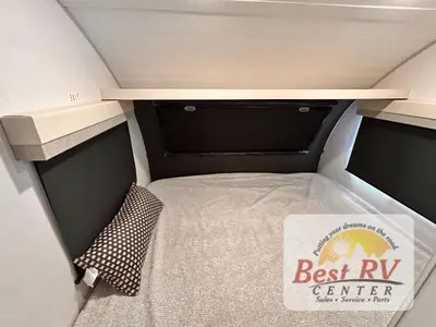 2027 Forest River R-POD photo 33