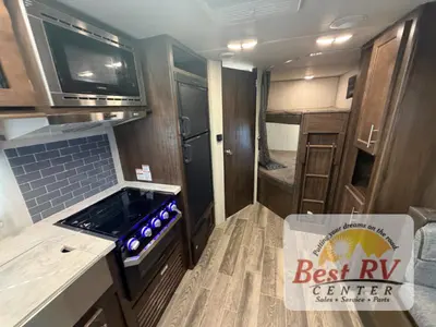 2019 Forest River Cherokee Grey Wolf photo 29