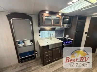 2019 Forest River Cherokee Grey Wolf photo 23