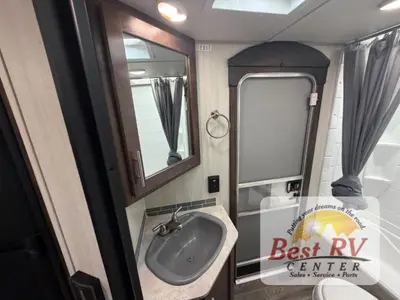 2019 Forest River Cherokee Grey Wolf photo 41
