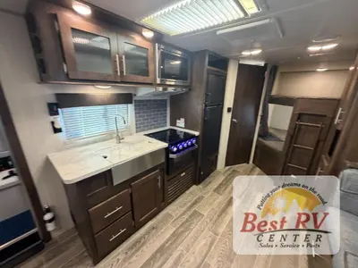 2019 Forest River Cherokee Grey Wolf photo 21