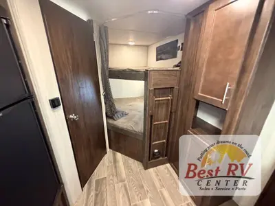 2019 Forest River Cherokee Grey Wolf photo 33