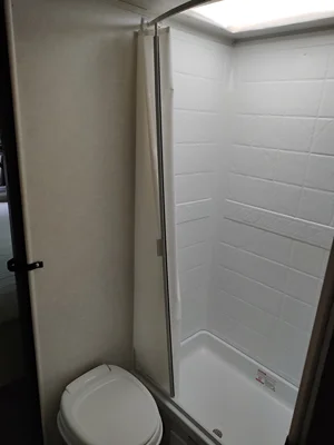 2022 FOREST RIVER R-POD photo 9