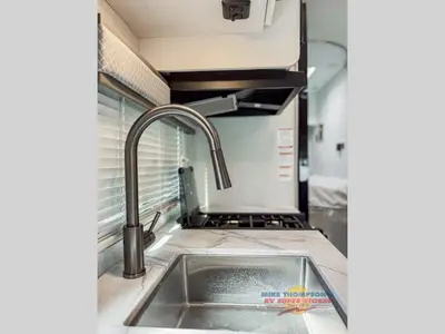 2026 Thor Motor Coach Chateau photo 18