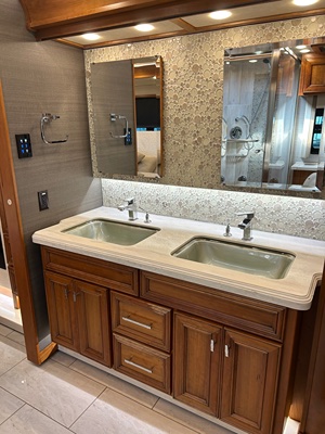 2020 TIFFIN MOTORHOMES ALLEGRO BUS photo 13