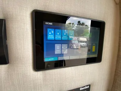 2025 Tiffin Motorhomes Midas photo 49