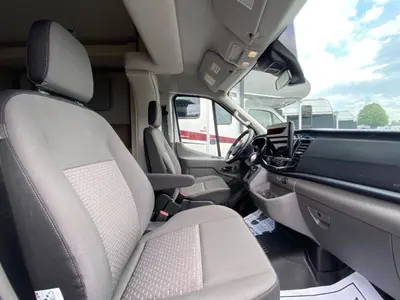 2025 Tiffin Motorhomes Midas photo 50