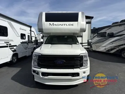 2026 Thor Motor Coach Magnitude GRAND photo 10