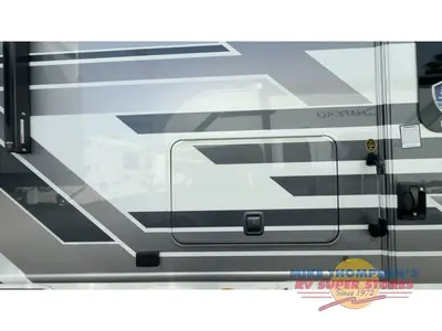 2026 Thor Motor Coach Magnitude GRAND photo 9