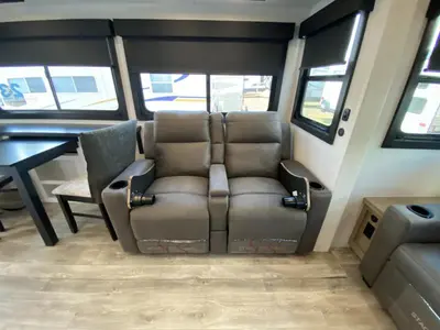 2027 Jayco Eagle photo 38
