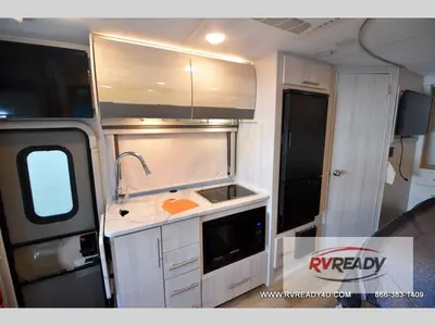 2024 Thor Motor Coach Geneva photo 10