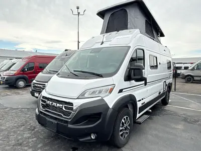 2027 Winnebago Solis photo 4
