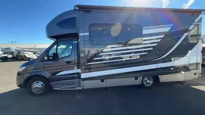 2023 Thor Motor Coach Delano photo 7