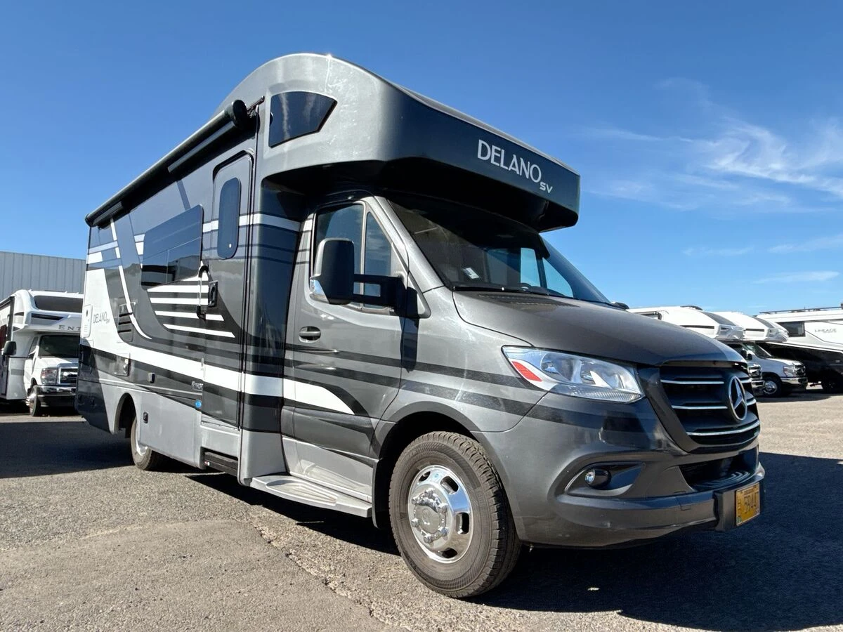 2023 Thor Motor Coach Delano exterior