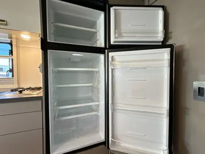 2027 Winnebago Navion photo 34